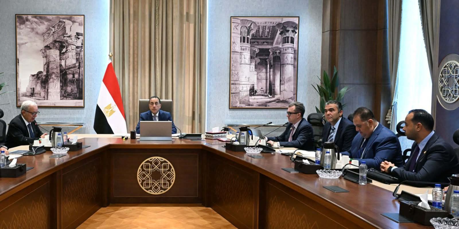 رئيس الوزراء يستعرض خطوات إعداد البرنامج التنفيذي الوطني لدعم ريادة الأعمال والابتكار