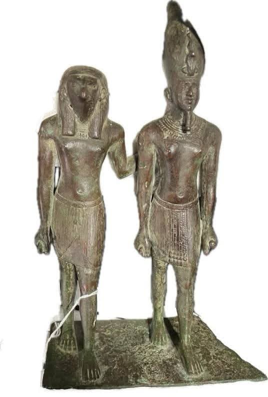 بالتعاون بين وزارتي السياحة والآثار والخارجية.. مصر تسترد أربع قطع أثرية نادرة من الولايات المتحدة الأمريكية