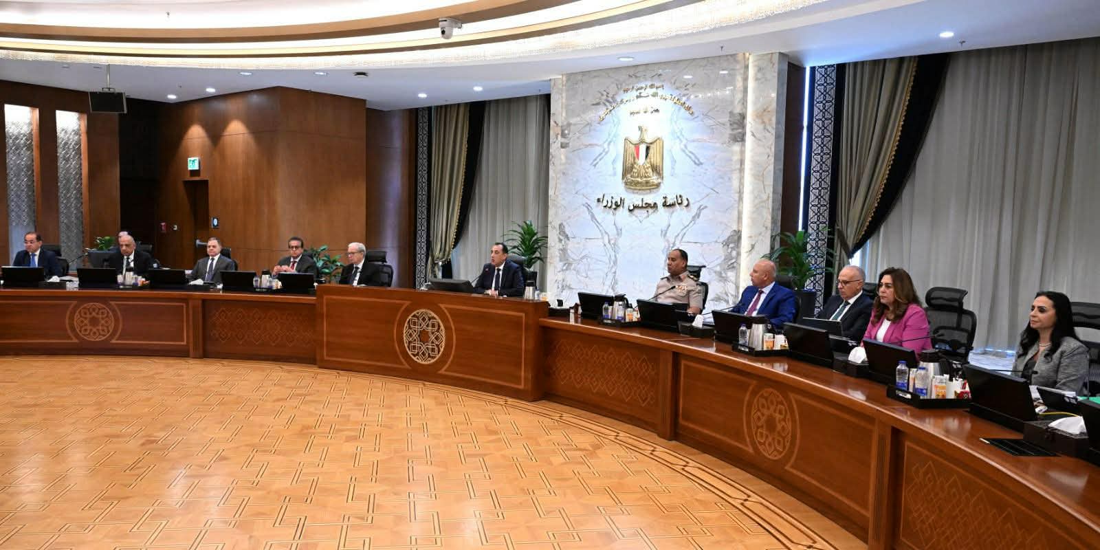 مجلس الوزراء يوافق على 12 قرارًا جديدًا تشمل الاستثمار والطاقة والزراعة والتحول الرقمي