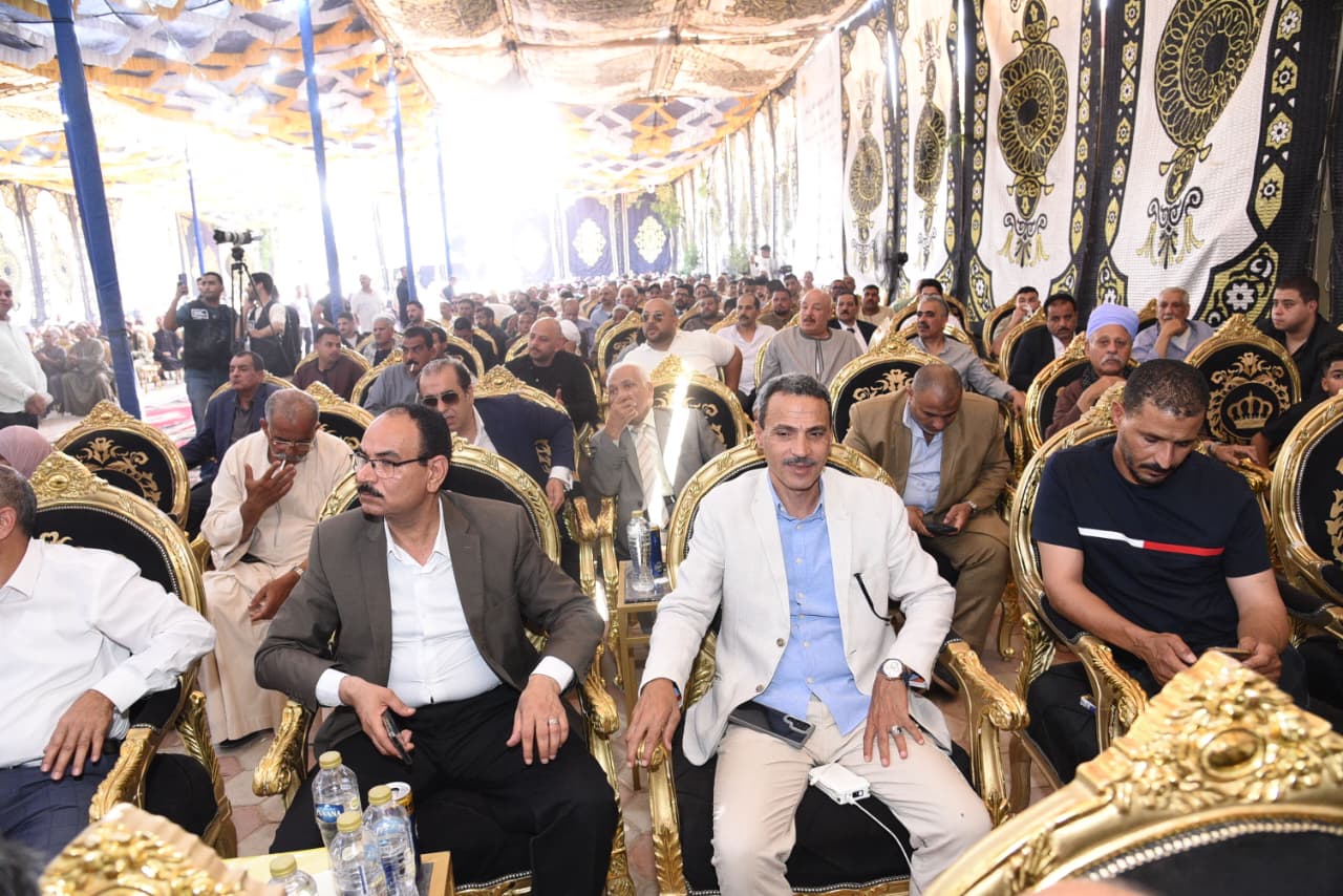 برعاية النائب وسيم كمال وحزب الجبهة الوطنية.. جلسة صلح تنهي خلافات بين عائلتين بالهرم