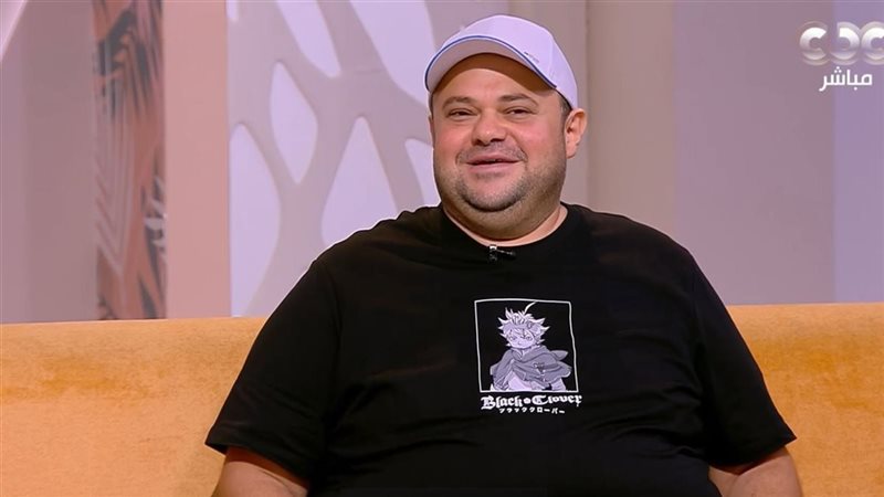الفنان مدحت تيخا يتهم منتجًا بإصدار شيك دون رصيد