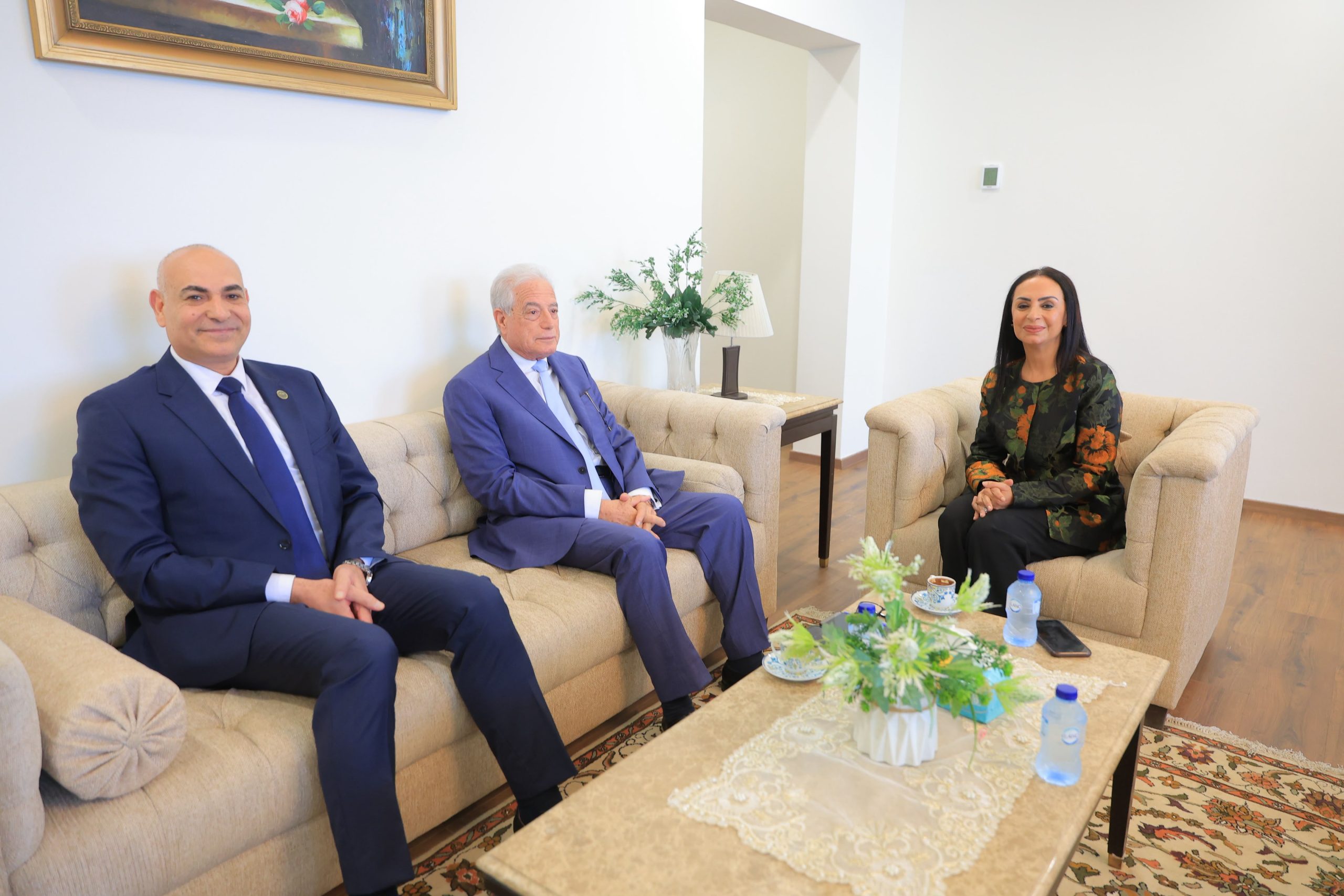 وزيرة التضامن الاجتماعي تلتقي مستشار رئيس الجمهورية للتنمية المحلية ورئيس جامعة مدينة السادات