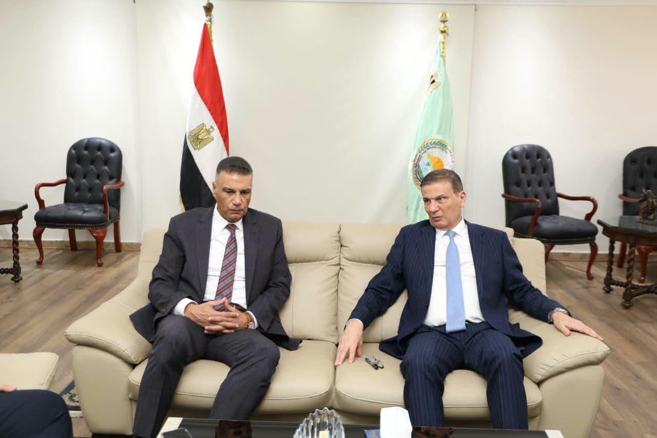 وزير الزراعة يبحث مع محافظ جنوب سيناء التوسع في زراعات النخيل والزيتون وتطوير المزارع الإرشادية ودعم التجمعات التنموية بالمحافظة
