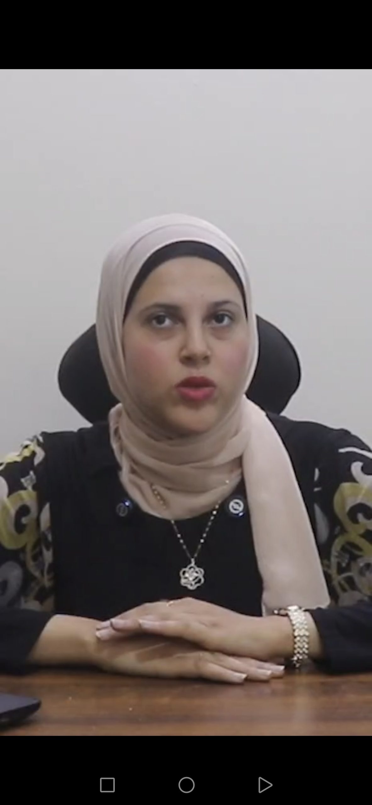 ​صداع وزغللة وتنميل بالذراع؟.. الدكتورة آية مجدي توضح لـ "السلطة الرابعة" السبب الحقيقي والعلاج