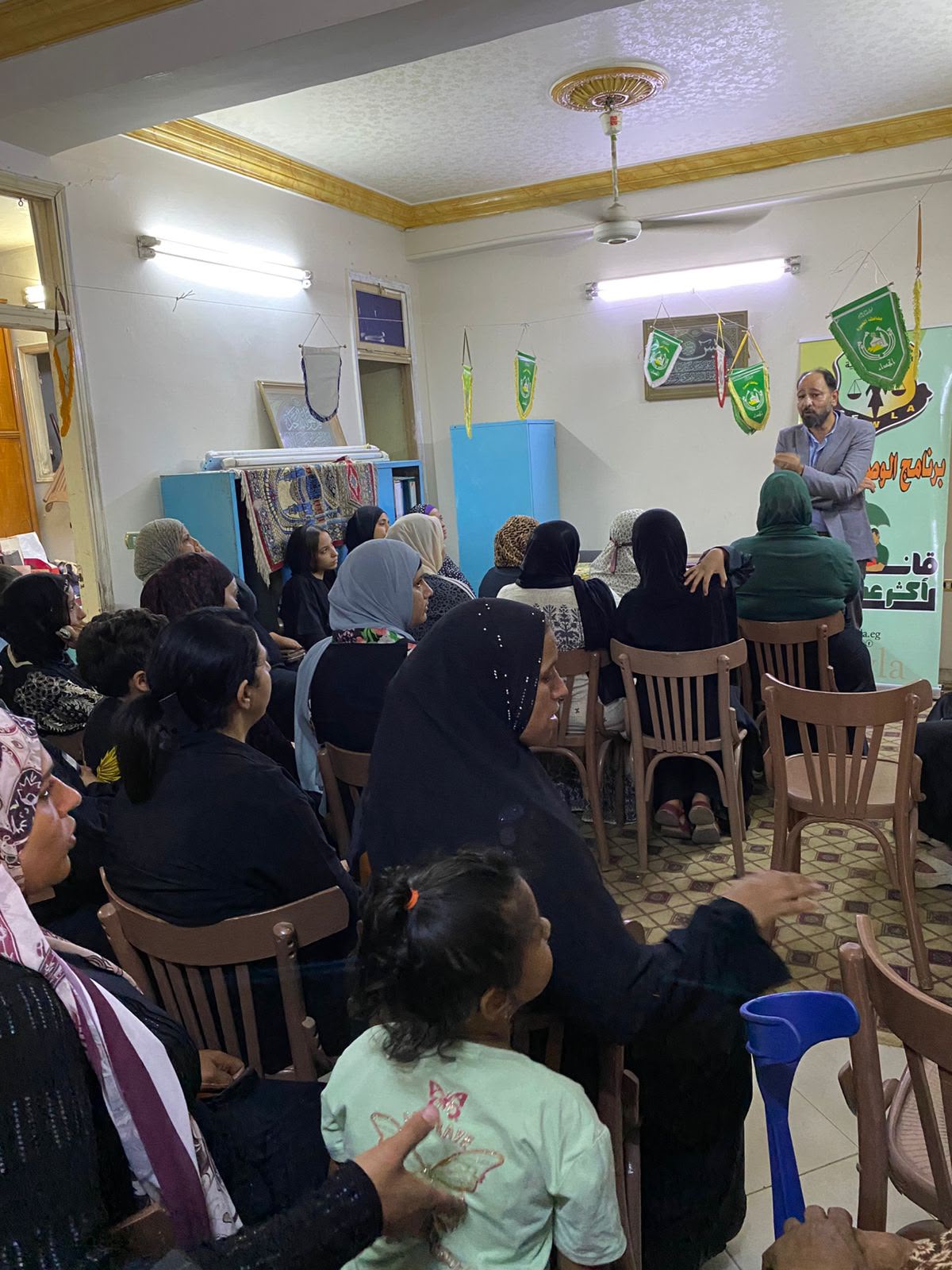 " قضايا المرأة"تنظم ندوات توعوية حول قوانين الأحوال الشخصية بمشاركة ٧٥ سيدة بالجيزة