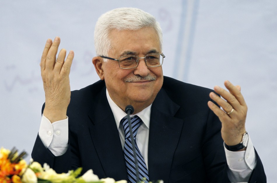 محمود عباس: السياسات الإسرائيلية تستهدف تهجير الفلسطينيين من أراضيهم